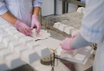 Análise comparativa e estratégica sobre locação de caixa térmica Análise comparativa e estratégica sobre locação de caixa térmica
